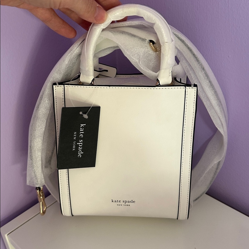 Nwt Kate spade wordplay crossword puzzle mini manhattan bag - Picture 6 of 10